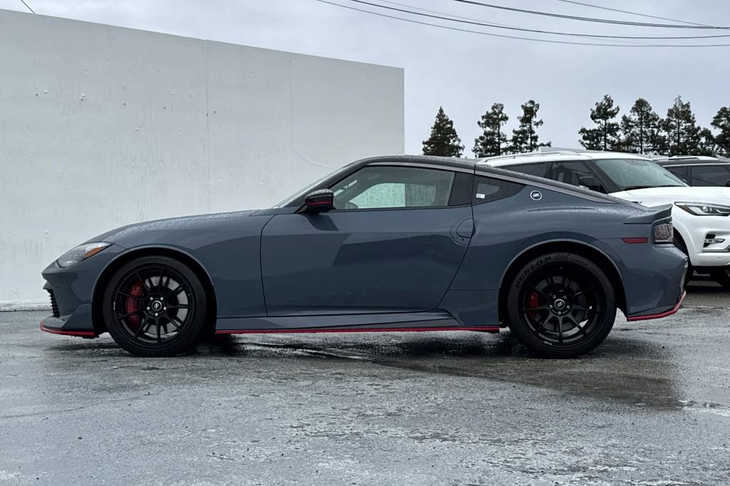 Used 2024 Nissan Z NISMO w/ Floor Mat Package image 6