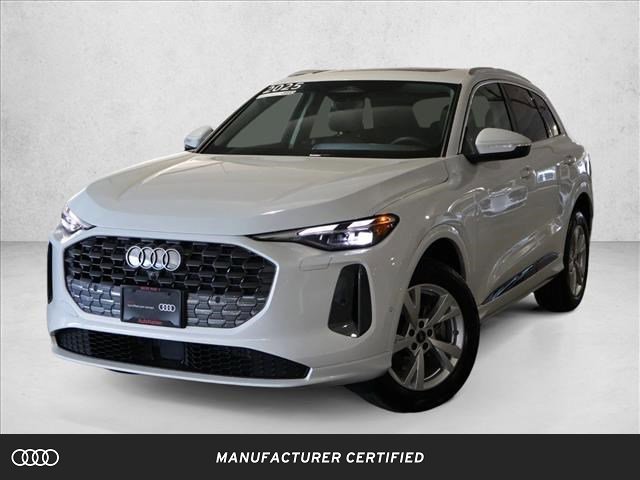 Certified 2025 Audi Q5 Premium w/ Convenience Package image 1