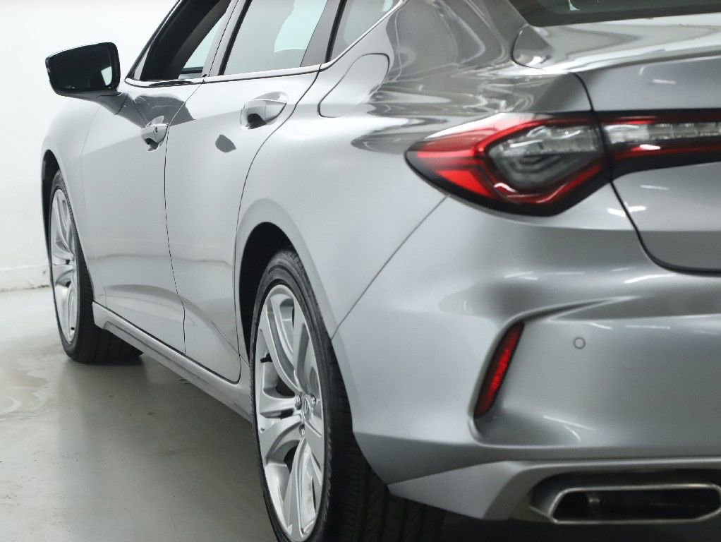 Used 2023 Acura TLX w/ Technology Package image 35