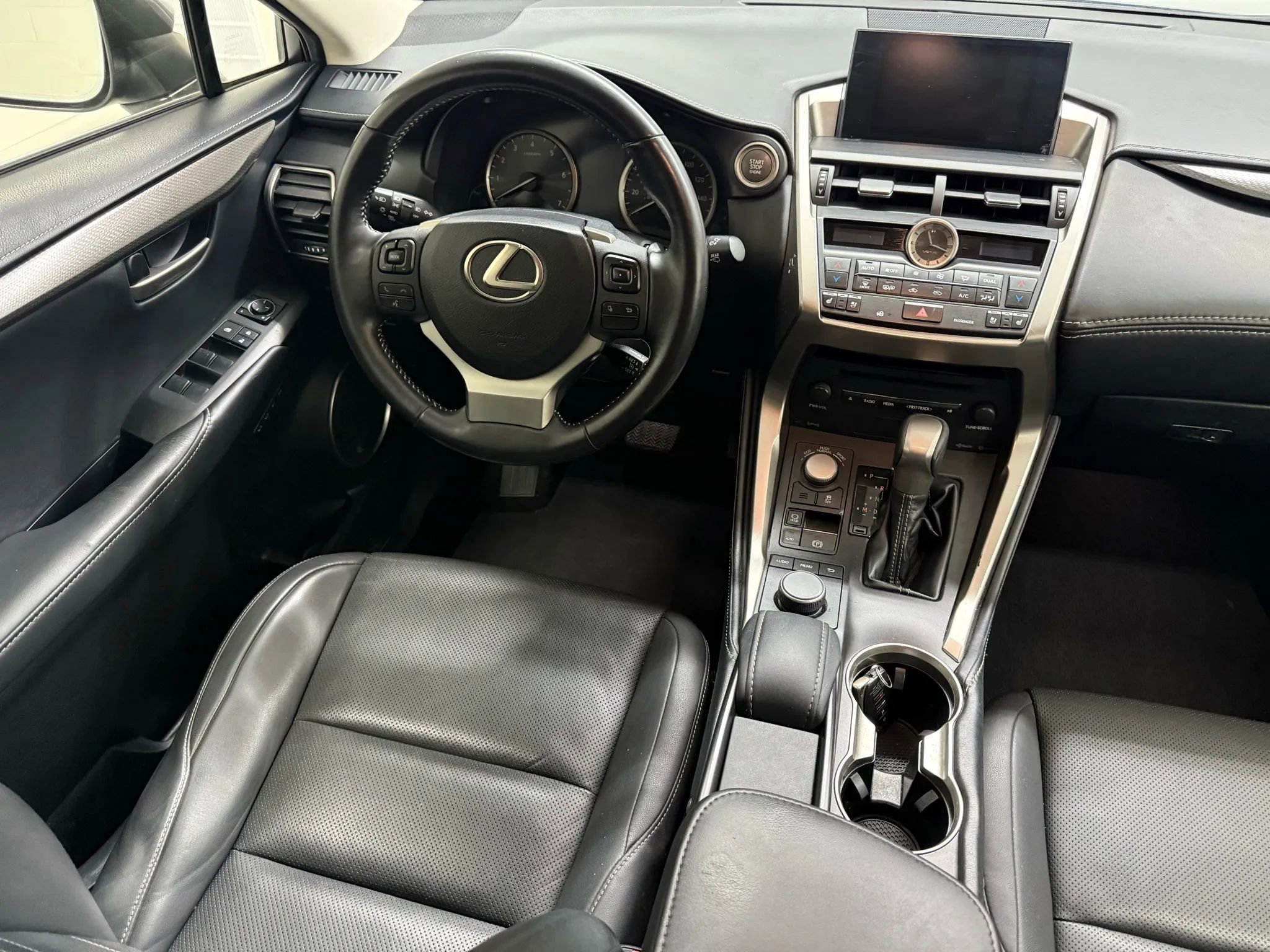Used 2017 Lexus NX 200t FWD w/ Premium Package image 32