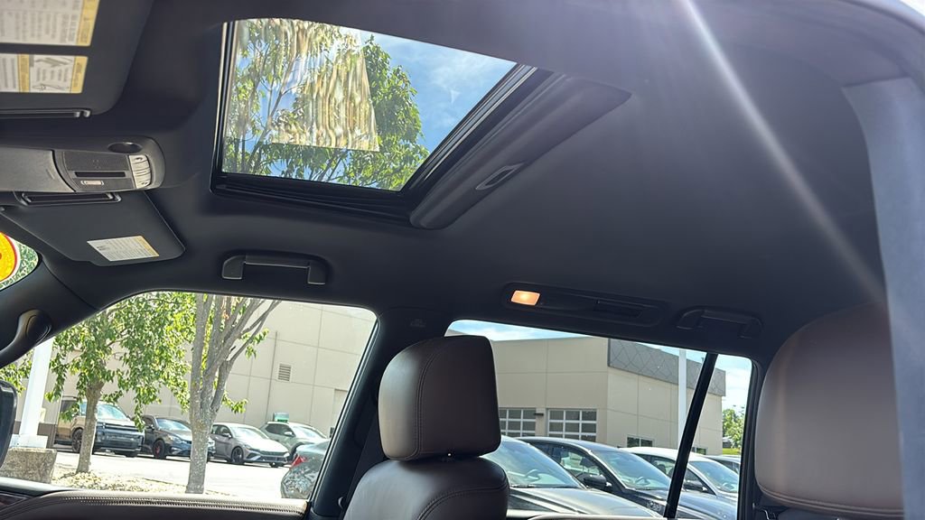 Used 2023 Nissan Armada Platinum w/ Captain's Chairs Package AWD/4WD image 24