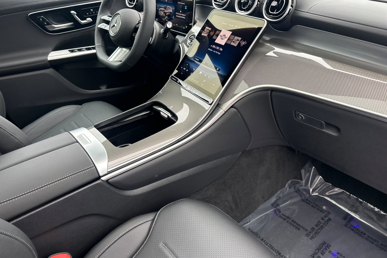 New 2026 Mercedes-Benz GLC 300 4MATIC image 16