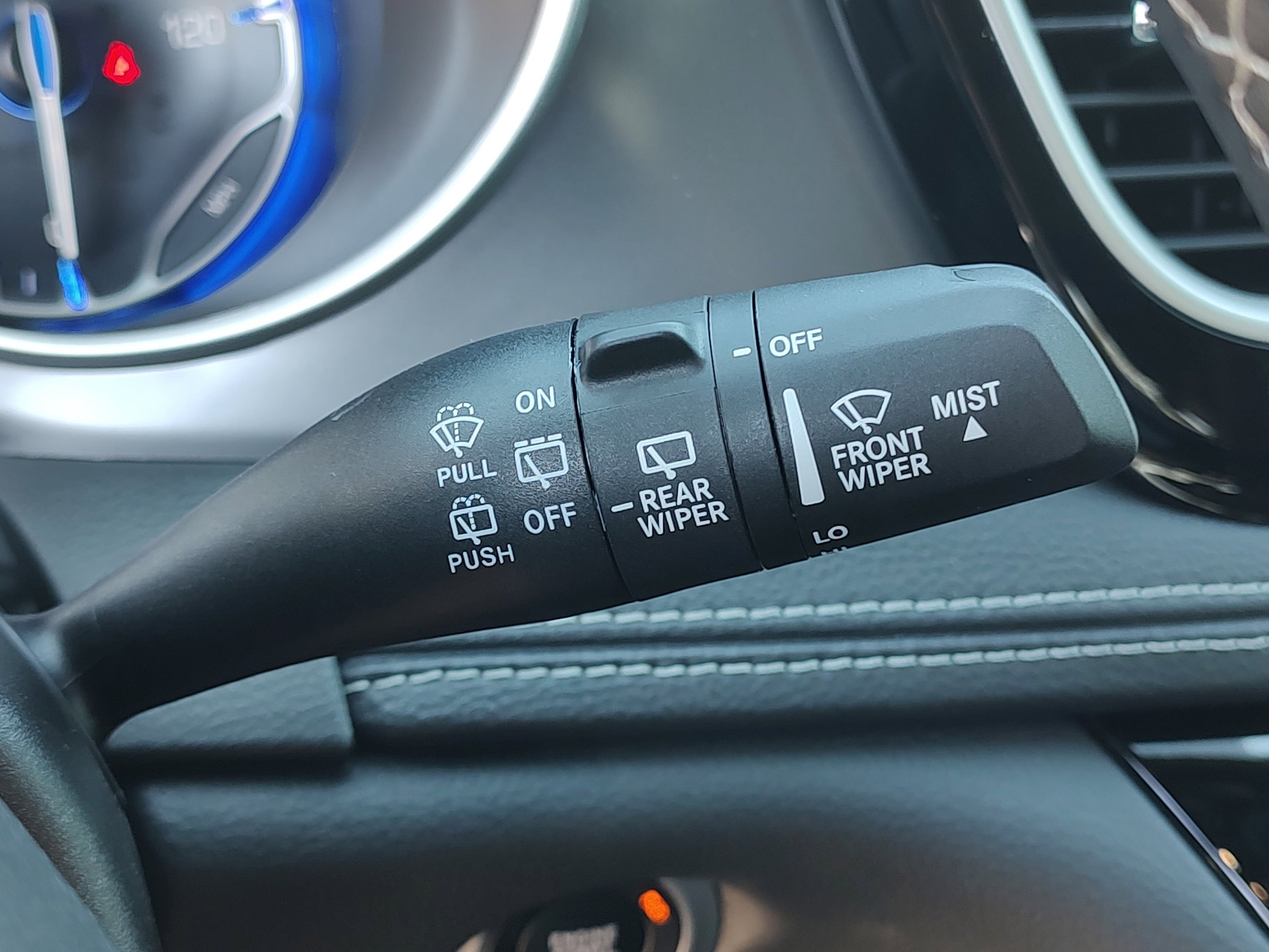 New 2026 Chrysler Pacifica Select FWD image 23