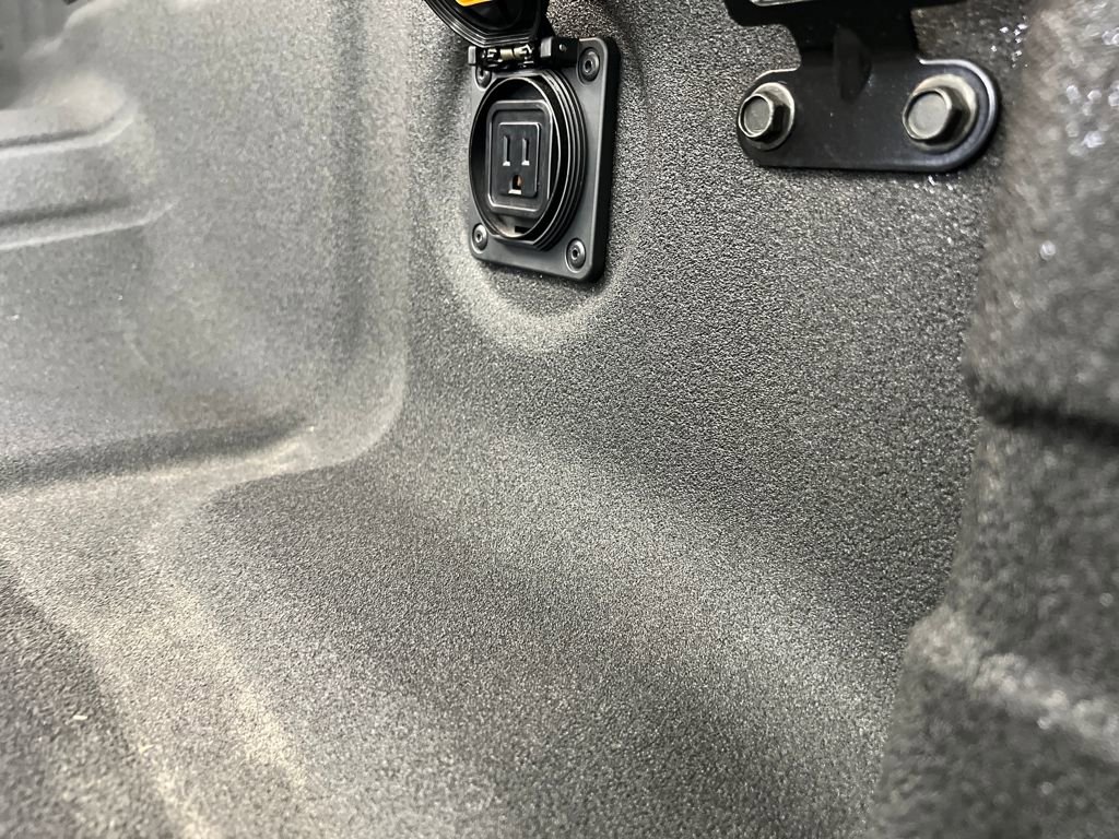 Used 2026 Nissan Frontier PRO-4X w/ Pro-4x Convenience Package image 33