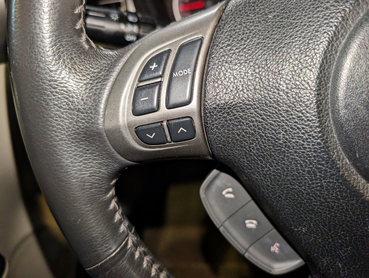 Used 2011 Subaru Impreza 2.5i Premium w/ PWR Moonroof Value Pkg image 40