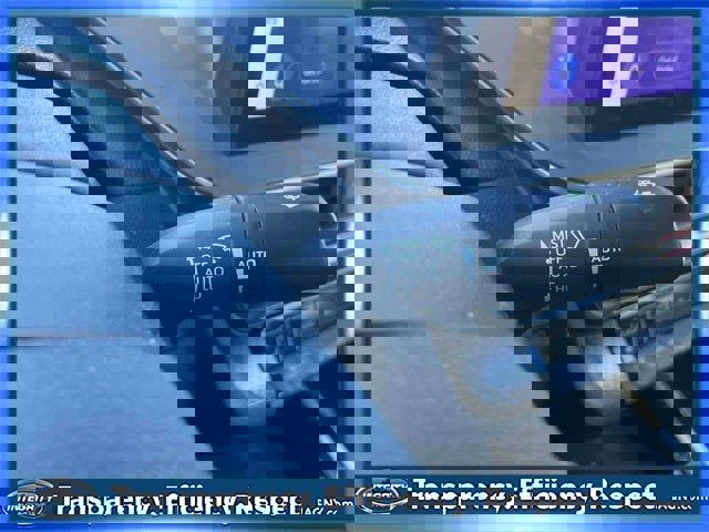 Certified 2023 Toyota Prius XLE image 24