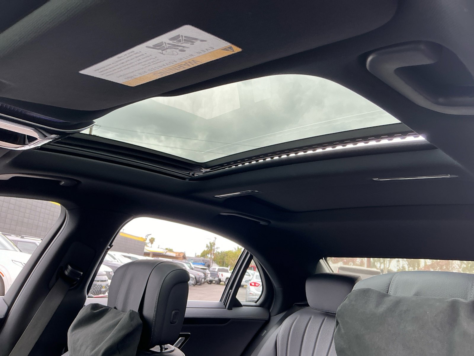 Used 2022 Mercedes-Benz S 500 4MATIC image 28