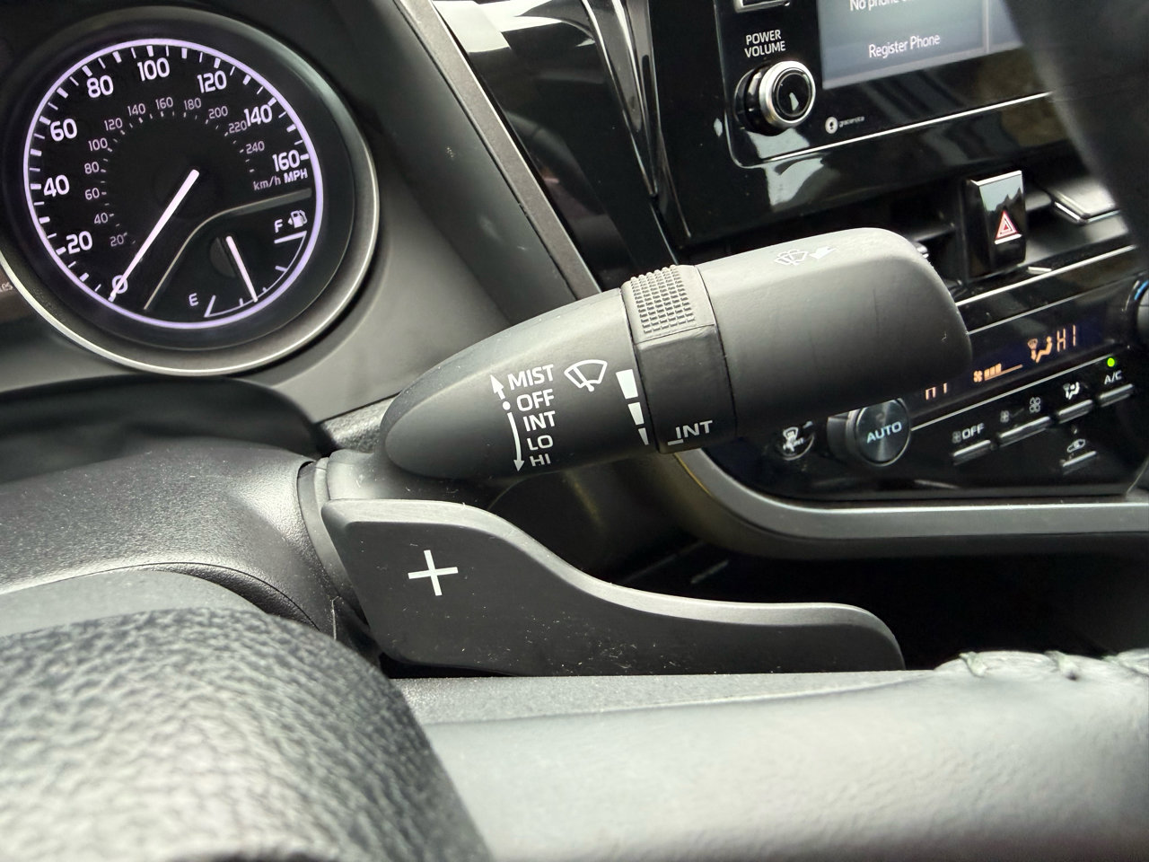 Used 2022 Toyota Camry SE image 22