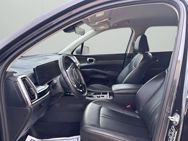 Used 2024 Kia Sorento S FWD image 12