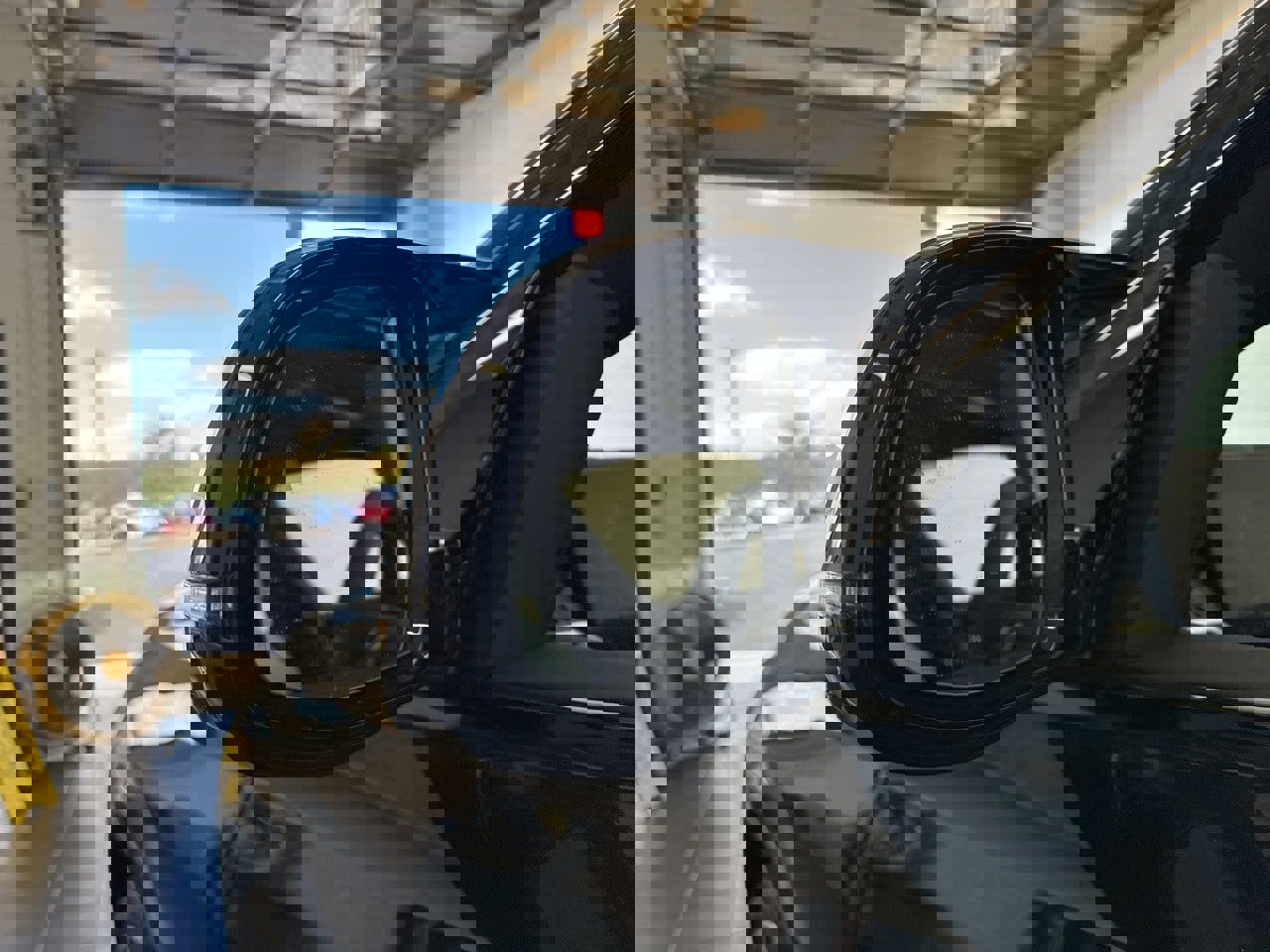 New 2026 BMW X6 M60i image 13