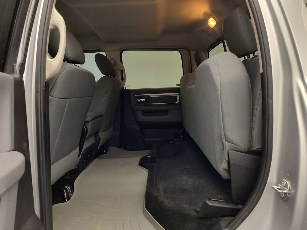 Used 2016 RAM 2500 SLT AWD/4WD image 19