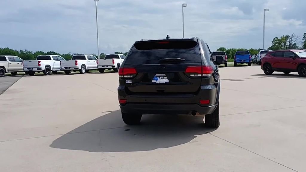 Used 2021 Jeep Grand Cherokee Freedom Edition RWD image 7