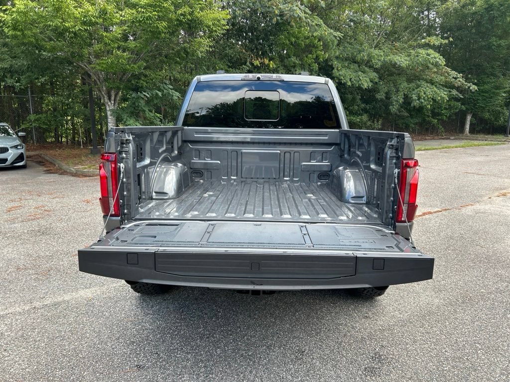 Used 2025 Ford F150 Raptor AWD/4WD image 31