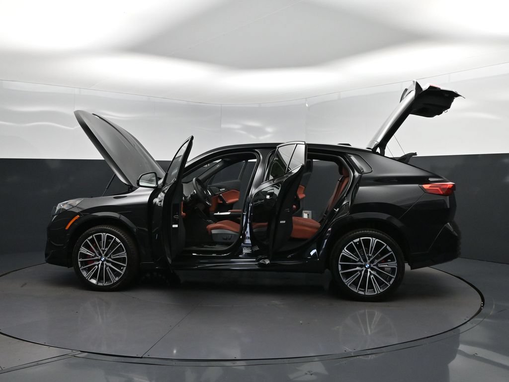 New 2026 BMW X2 xDrive28i w/ Technology Package AWD/4WD image 46