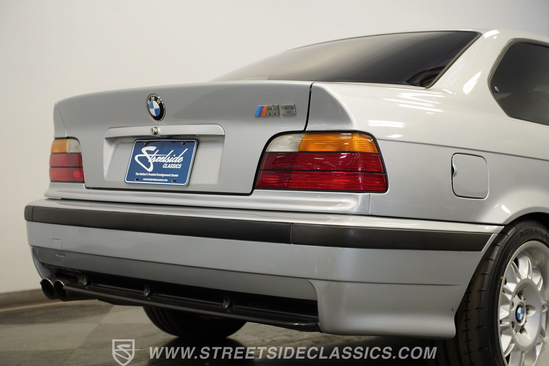 Used 1996 BMW M3 Coupe RWD image 31