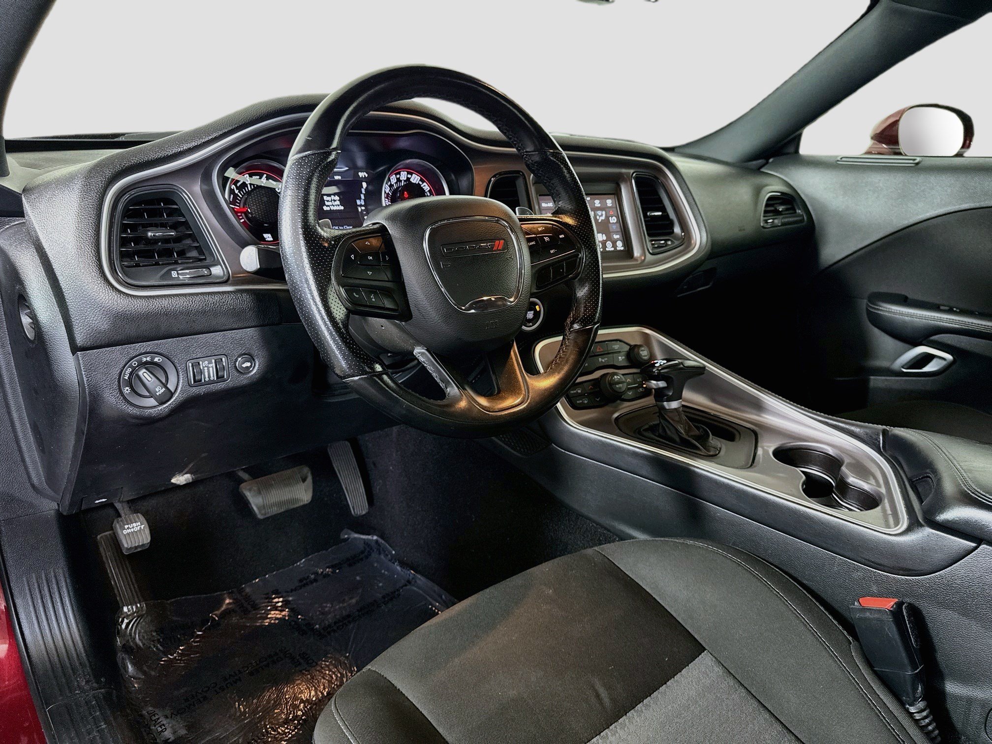 Used 2022 Dodge Challenger GT RWD image 23
