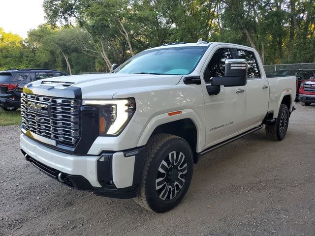 Used 2025 GMC Sierra 2500 Denali Ultimate AWD/4WD video 2