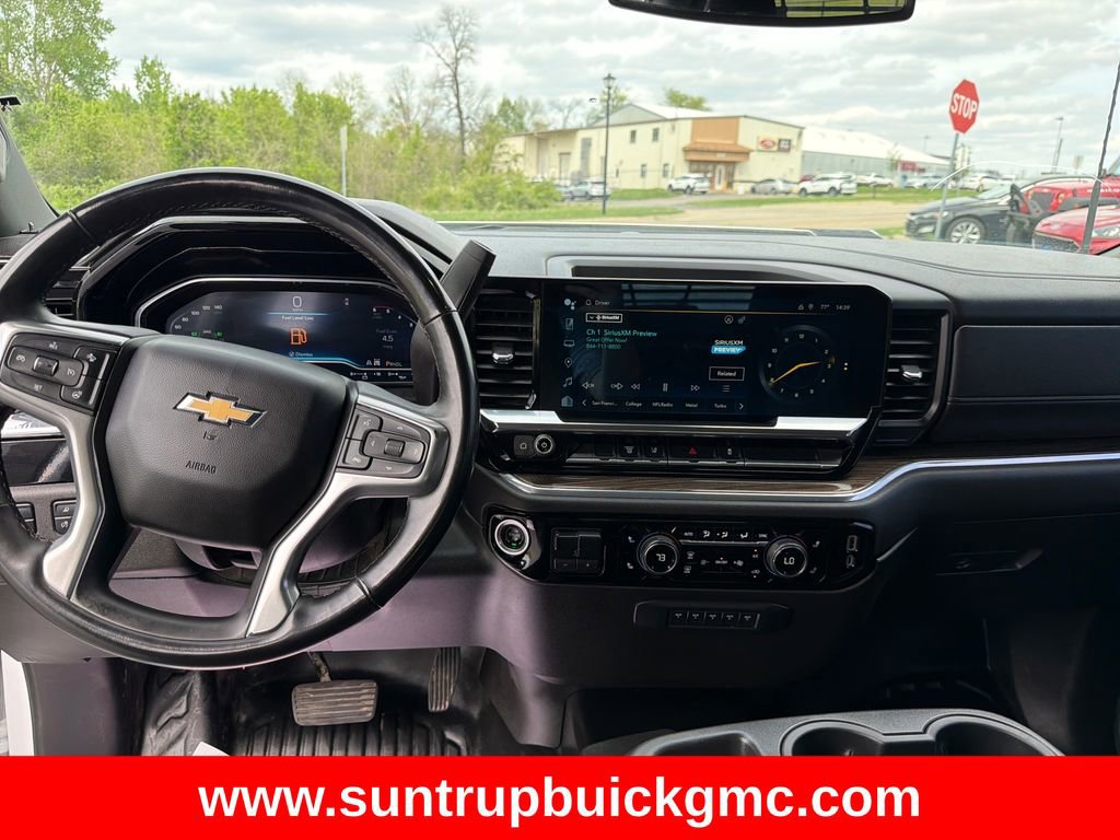 Used 2024 Chevrolet Silverado 2500 LT w/ Convenience Package image 15