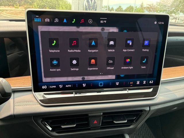 New 2026 Volkswagen Tiguan SEL R-Line AWD/4WD image 10