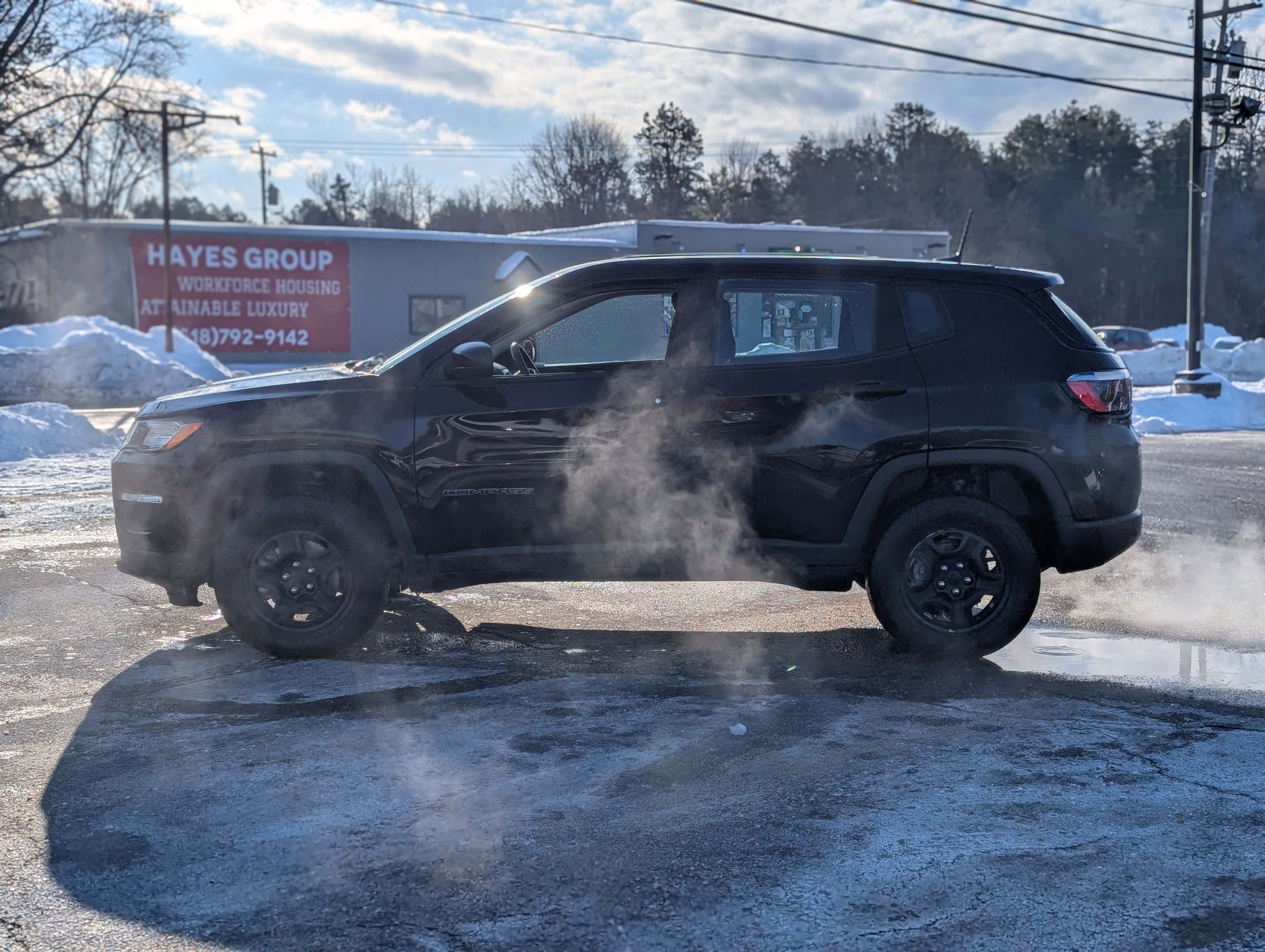 Used 2021 Jeep Compass Sport image 7