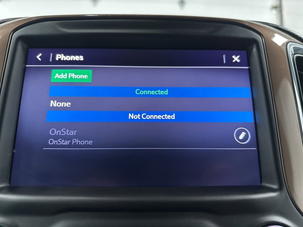 Used 2019 Chevrolet Silverado 1500 High Country w/ Technology Package image 34