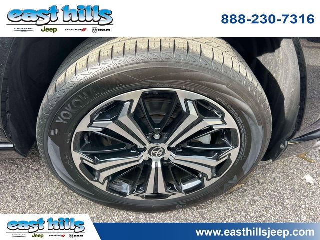 Used 2024 Toyota RAV4 XSE w/ Premium Package image 6