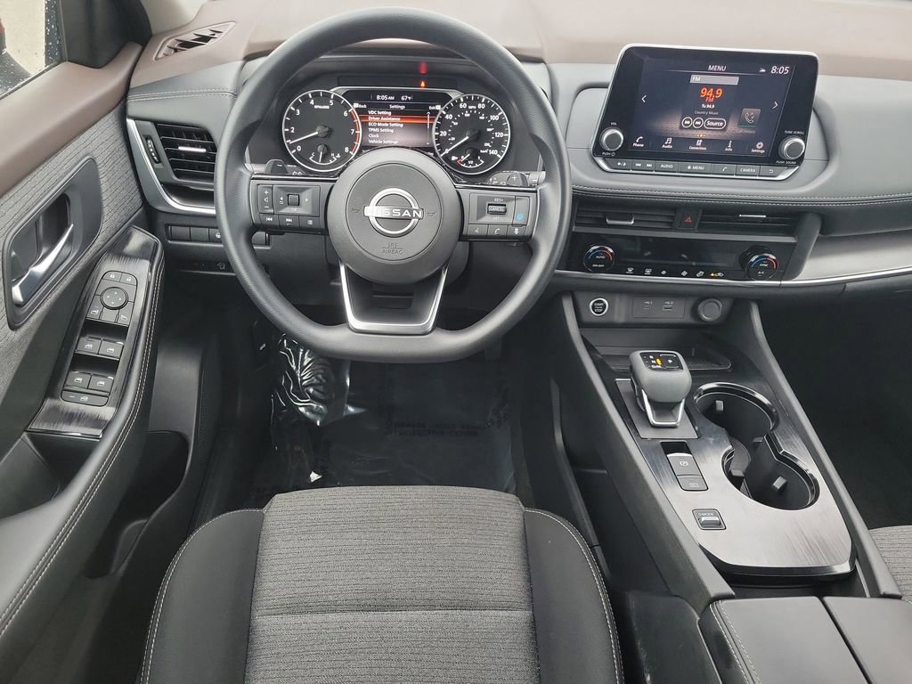 Certified 2023 Nissan Rogue SV image 16