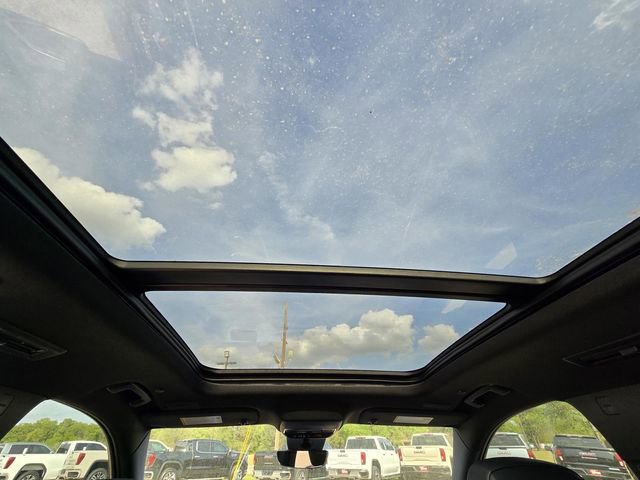 New 2026 Buick Enclave Avenir image 16