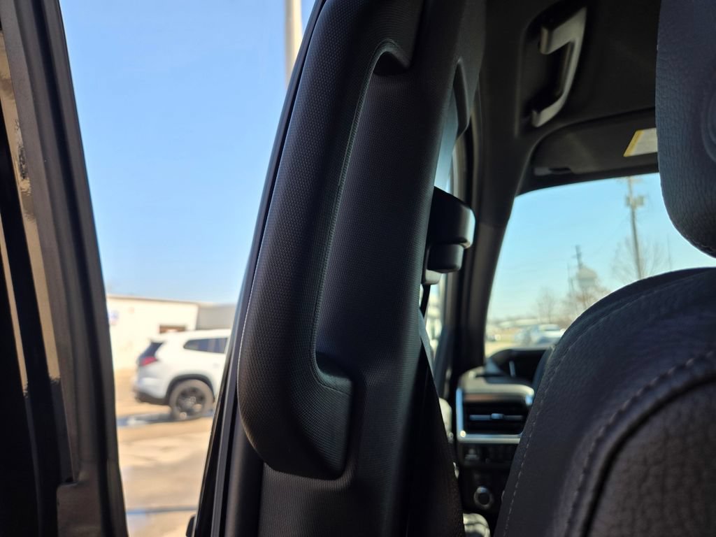 New 2026 GMC Yukon Denali w/ Denali Reserve Package AWD/4WD image 24