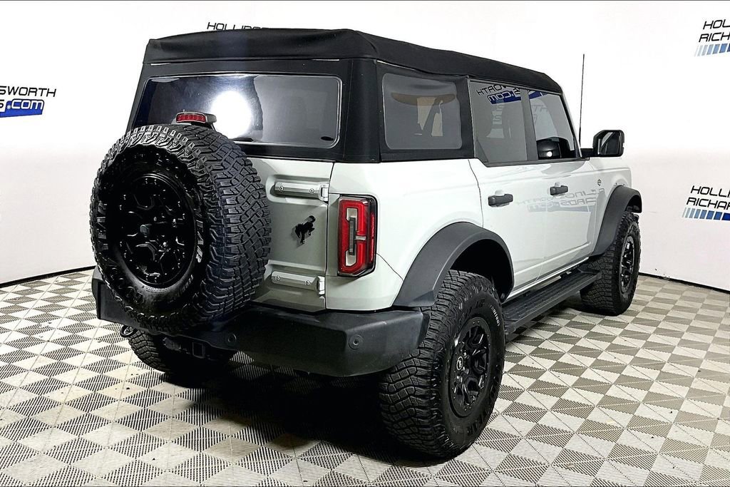 Certified 2024 Ford Bronco Wildtrak image 9