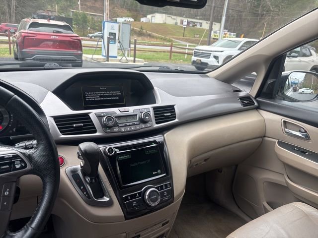 Used 2015 Honda Odyssey Touring Elite image 47