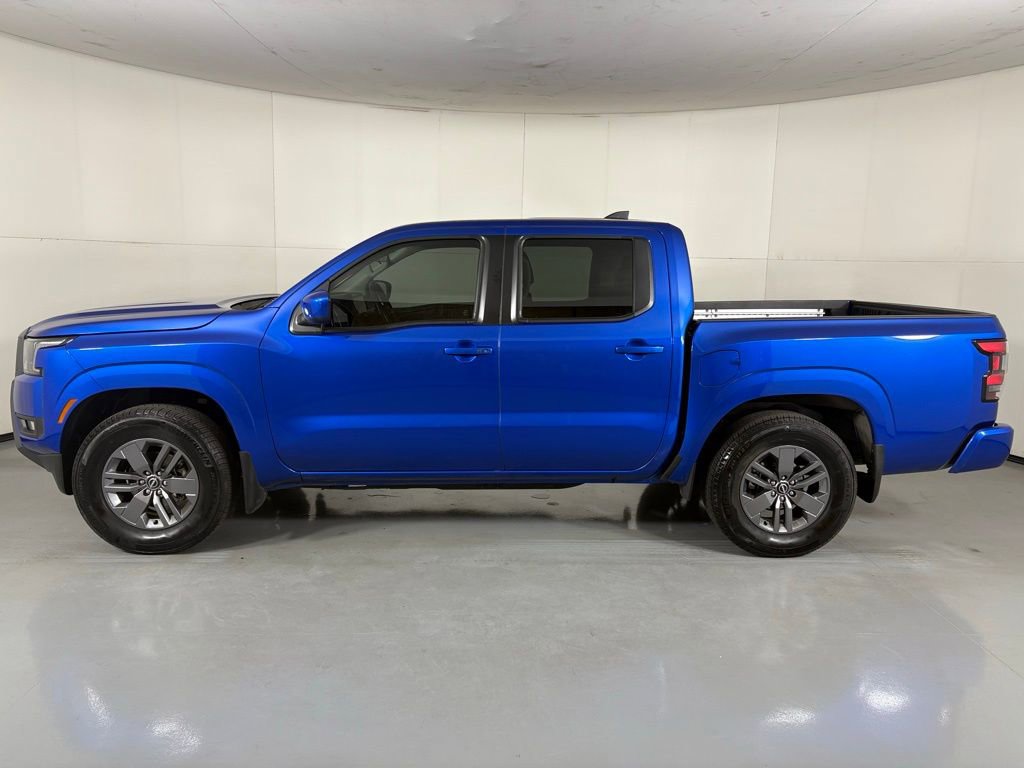 Used 2025 Nissan Frontier SV w/ SV Convenience Package RWD image 5