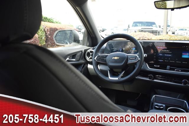 New 2026 Chevrolet Equinox LT w/ Safety and Technology Package FWD image 17