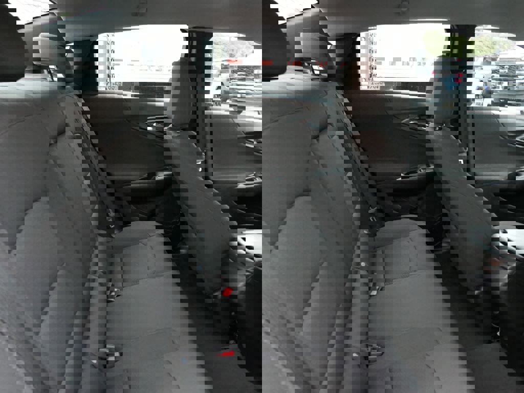 Used 2016 Chevrolet Malibu LS image 23