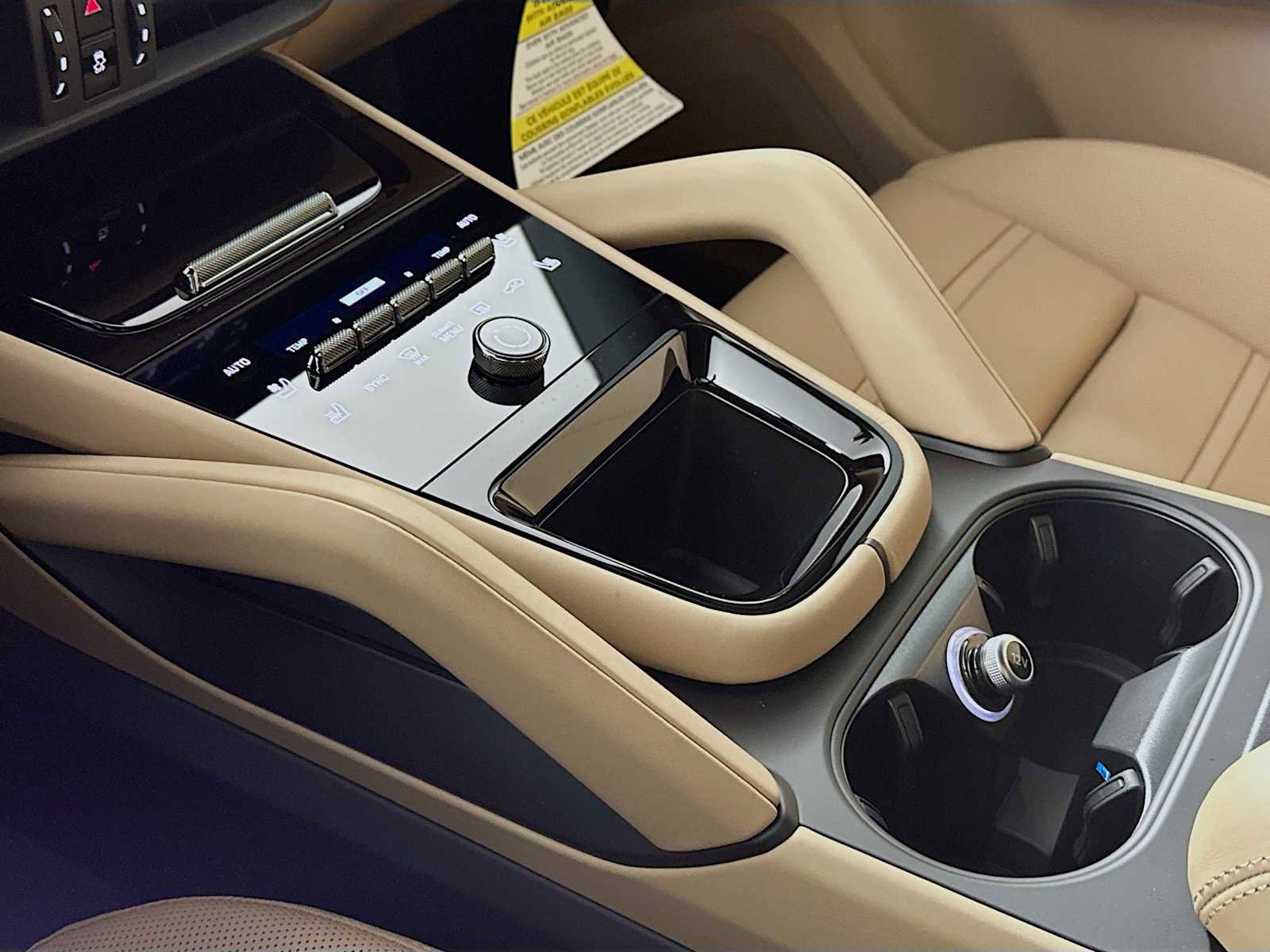 New 2026 Porsche Cayenne image 19