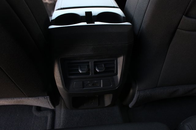 New 2025 GMC Canyon Elevation w/ Convenience Package image 33