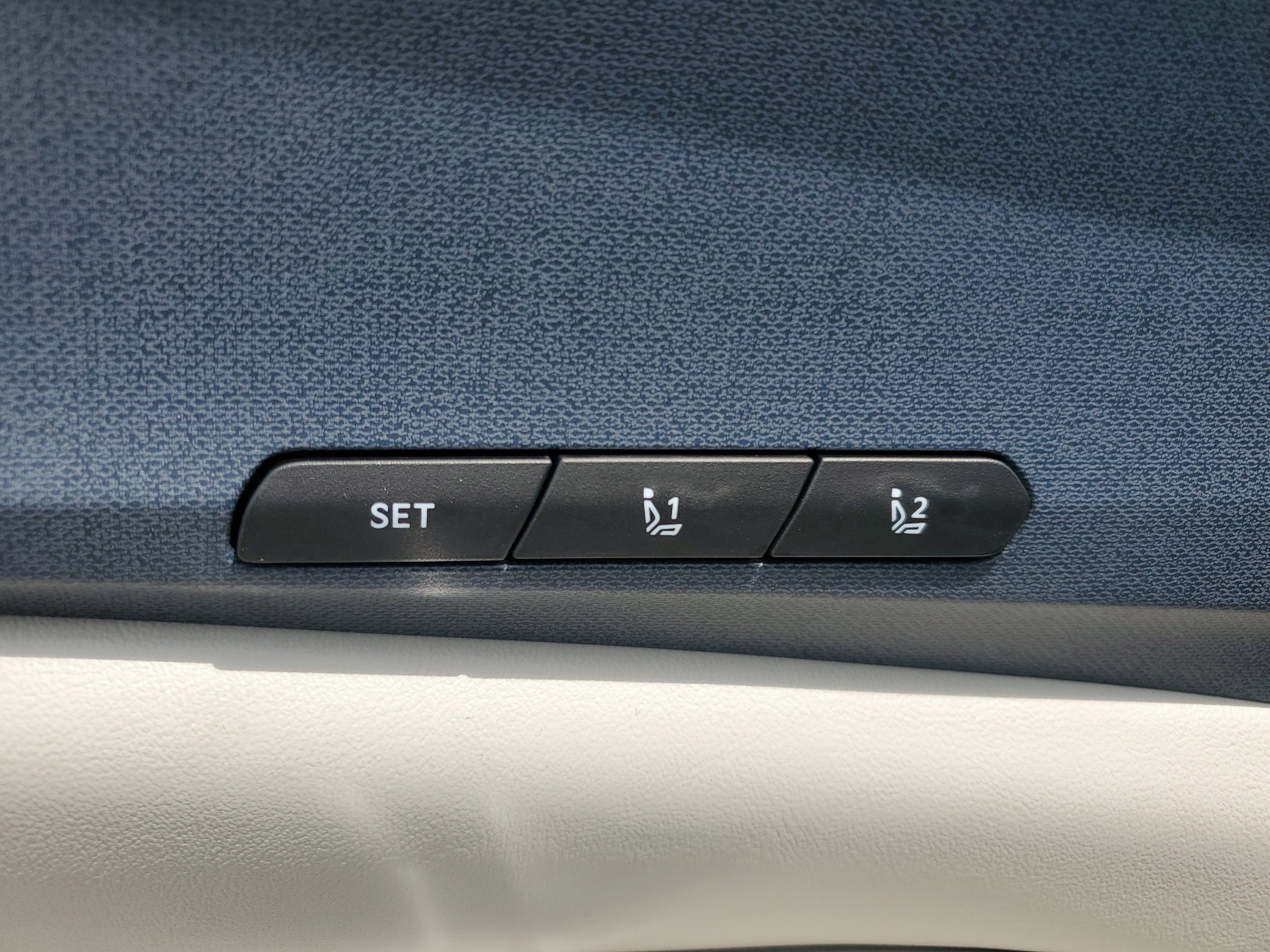 New 2026 Kia Carnival SX image 31