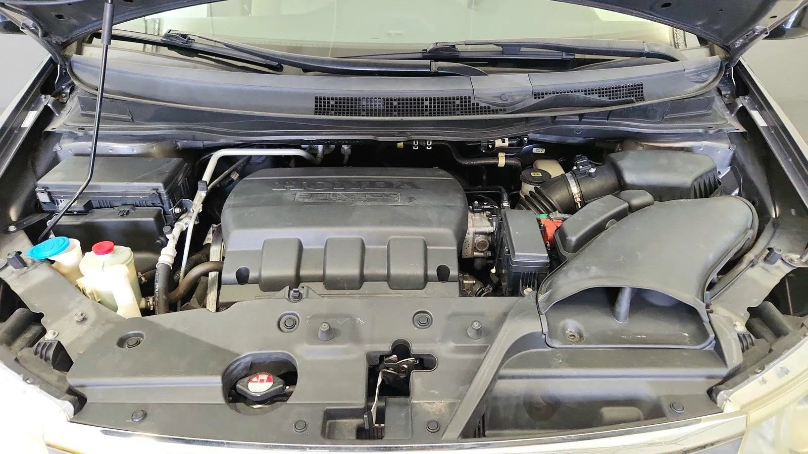 Used 2012 Honda Odyssey EX image 36