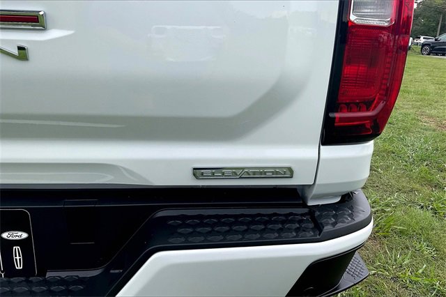 New 2026 GMC Canyon Elevation w/ Convenience Package image 9