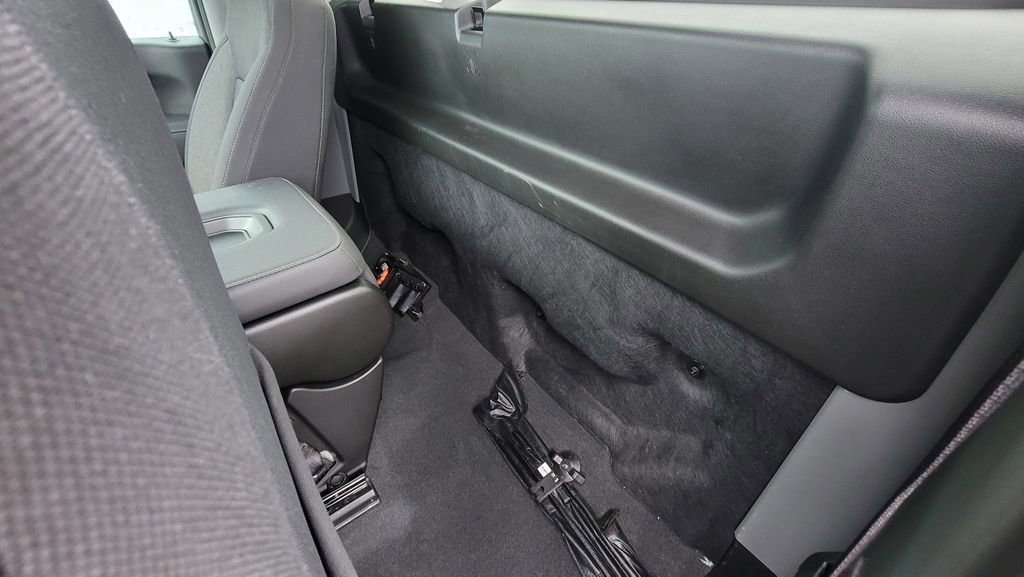 Used 2024 Chevrolet Silverado 3500 LT w/ Convenience Package image 26