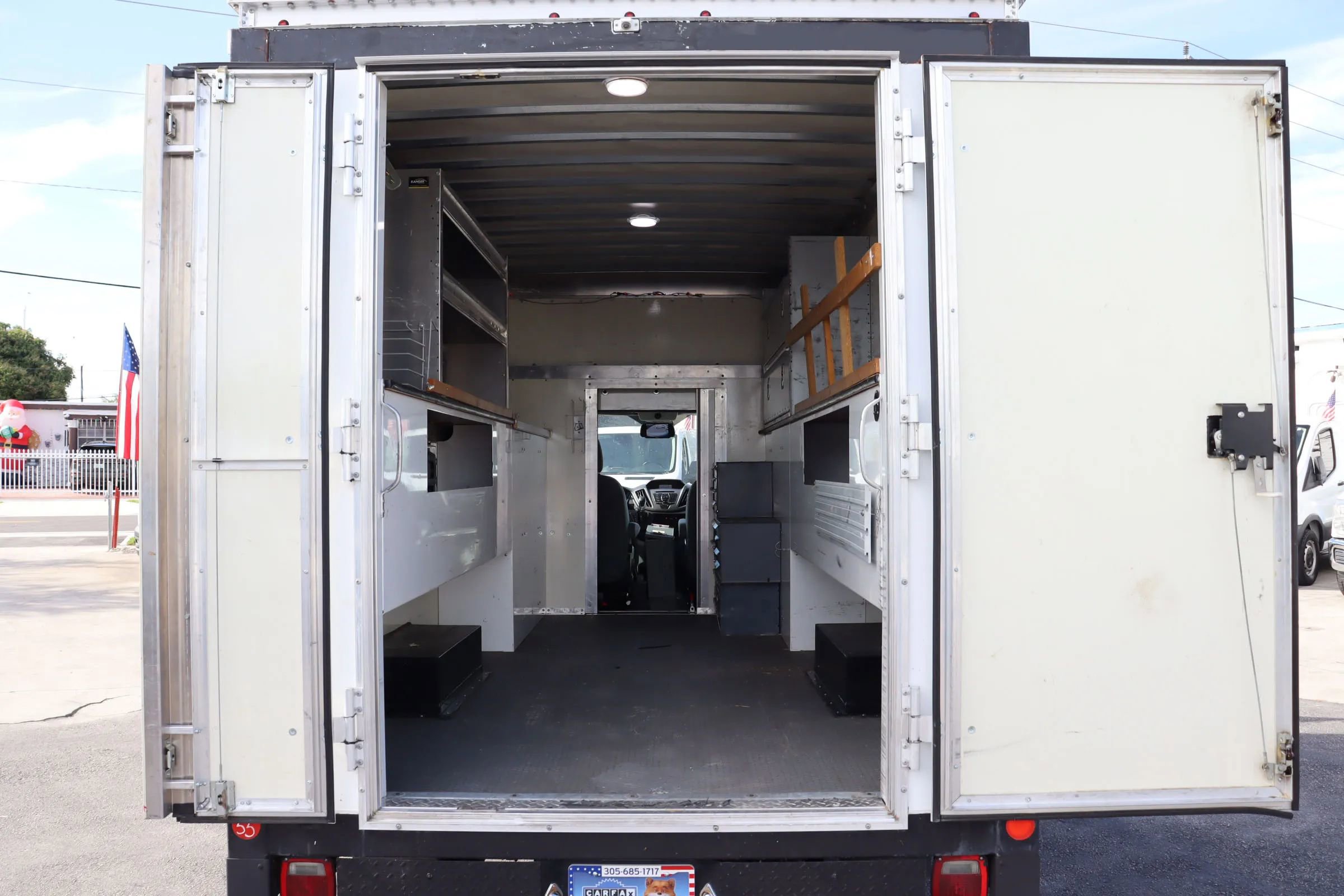 Used 2016 Ford Transit 350 156 image 3