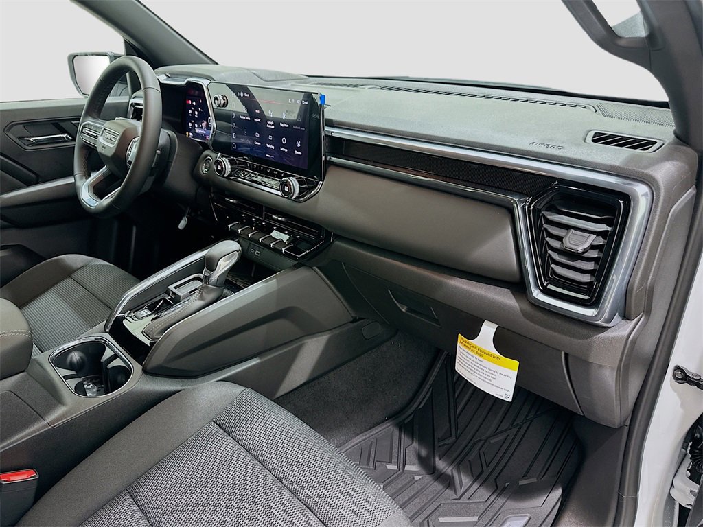 New 2026 GMC Canyon Elevation w/ Convenience Package image 30