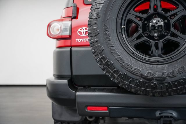 Used 2012 Toyota FJ Cruiser 4WD w/ Upgrade Pkg II image 36