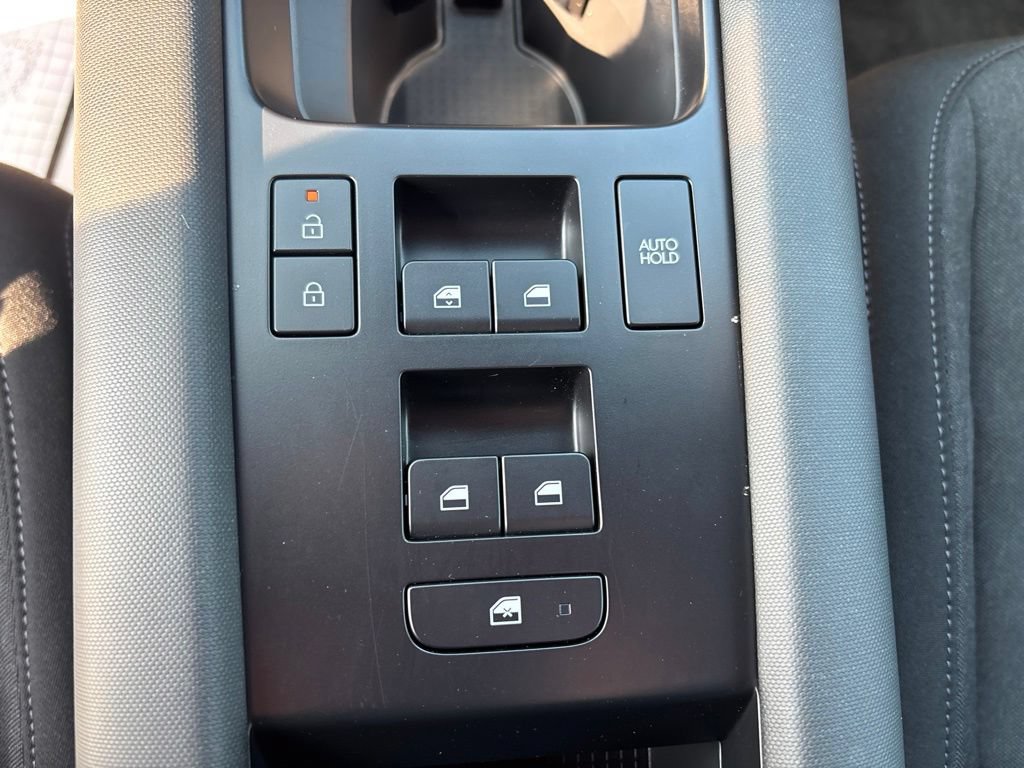 Used 2025 Hyundai Ioniq 6 SE AWD/4WD image 31
