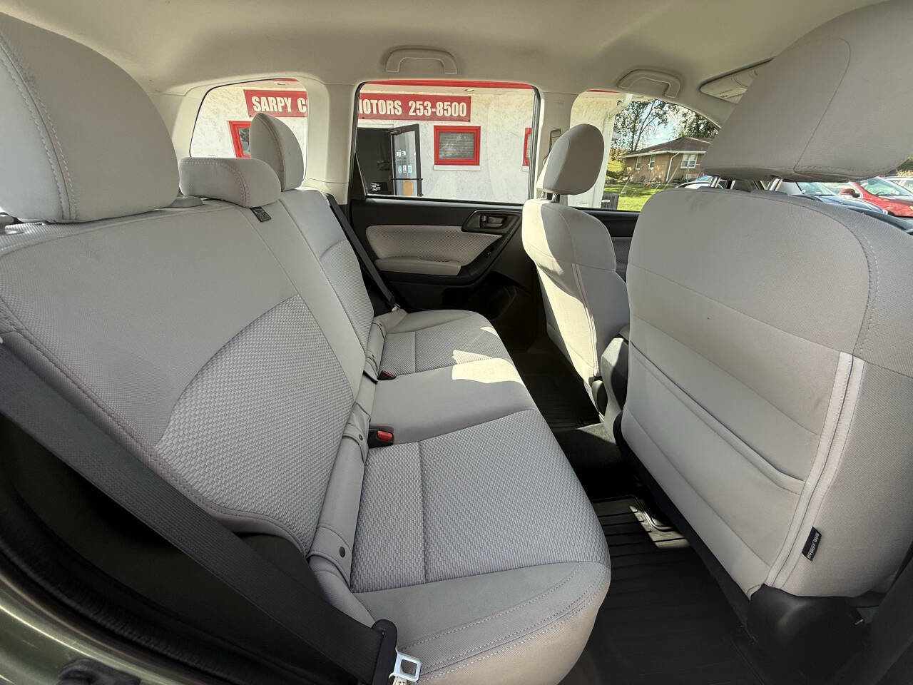 Used 2017 Subaru Forester 2.5i w/ Alloy Wheel Package image 18