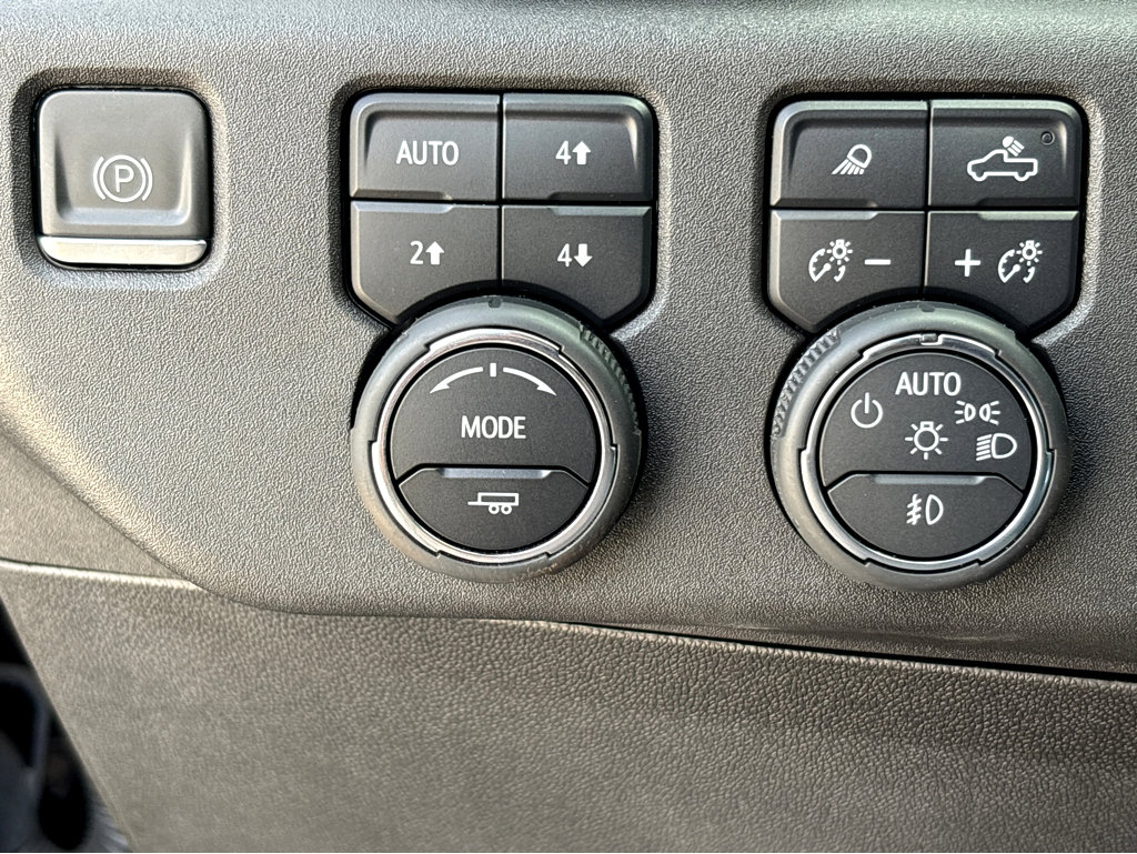 New 2024 Chevrolet Silverado 3500 High Country w/ Technology Package image 13