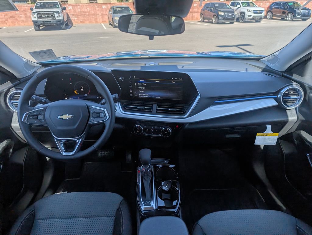 New 2026 Chevrolet Trax LT w/ Driver Confidence Package FWD image 14