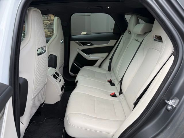 Certified 2022 Jaguar F-PACE SVR image 30
