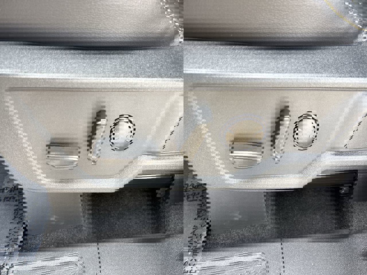 New 2025 Ford Bronco Badlands image 19