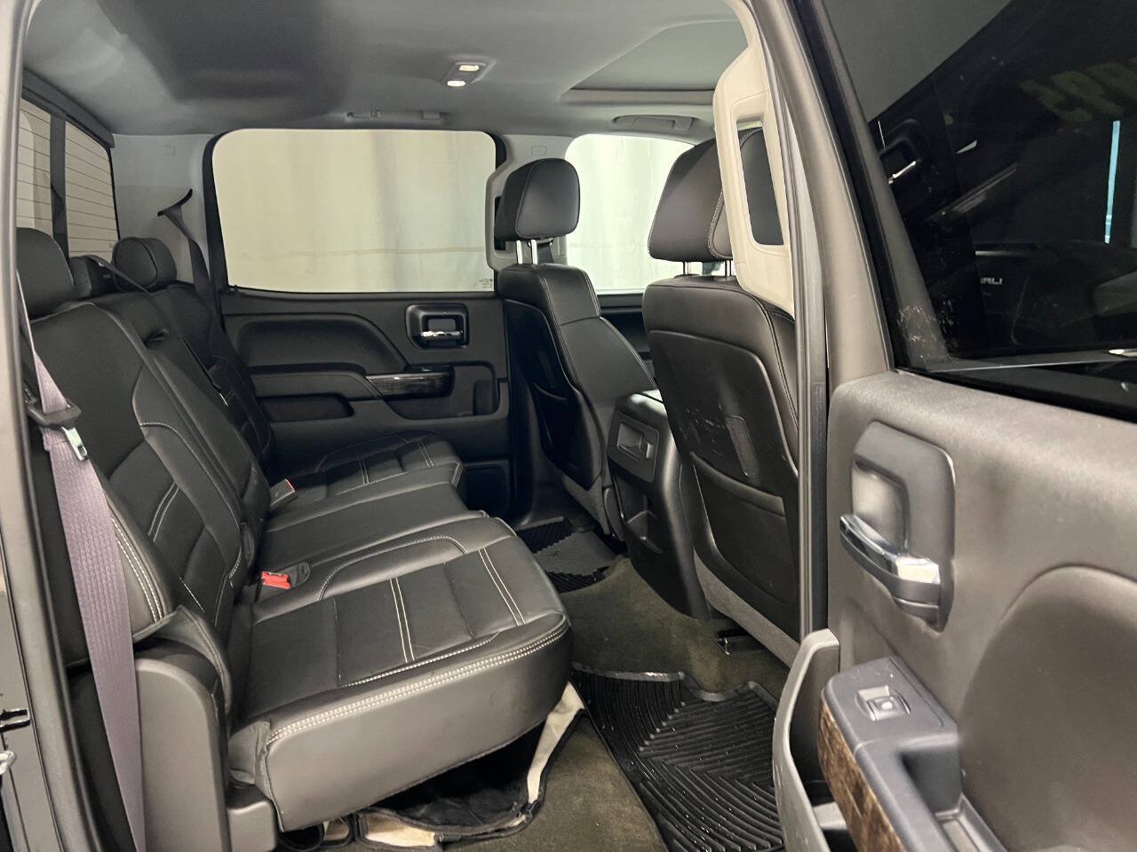 Used 2015 GMC Sierra 3500 Denali w/ Duramax Plus Package AWD/4WD image 10